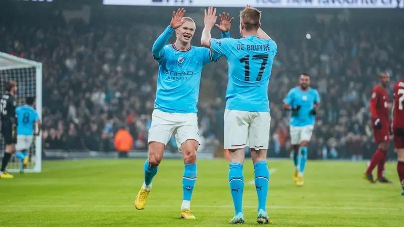  曼城五球大胜布莱顿，哈兰德双响闪耀伊蒂哈德  