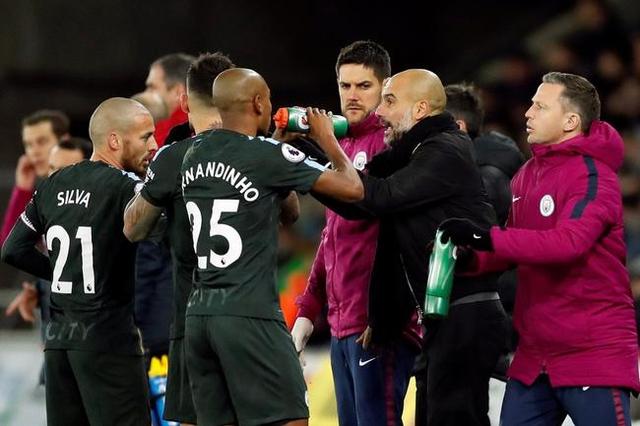  曼城客场逆转阿森纳豪取五连胜